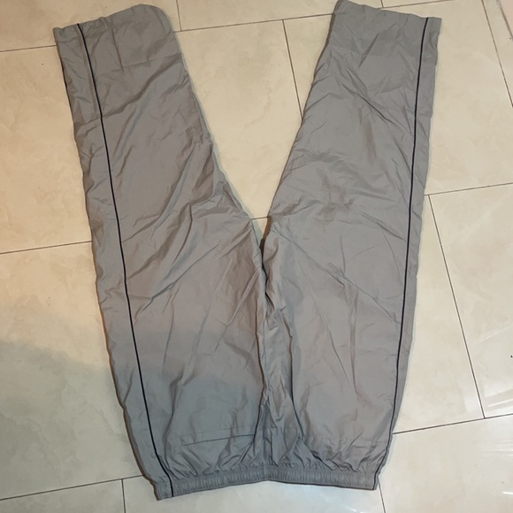 Men’s Nike XXL nylon gray pants - Picture 5 of 5